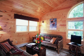 Upscale Fryeburg Cabin Hot Tub and Billiards Table!